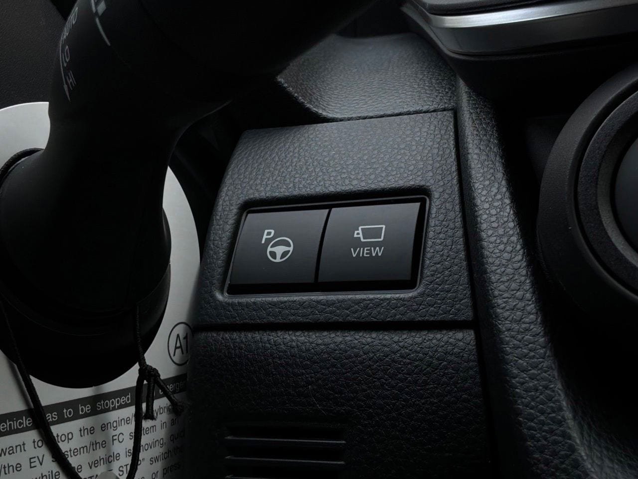 New 2026 Toyota Prius Plug-In Hybrid w/ Limited Premium Package FWD image 31
