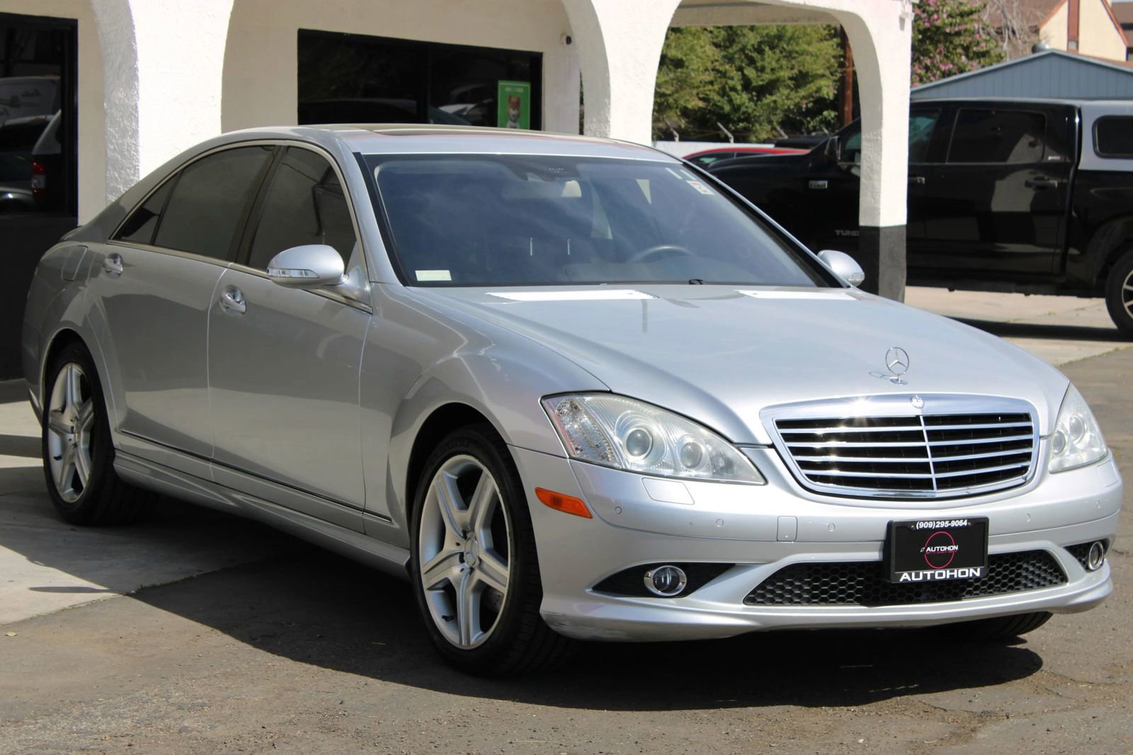 Used 2008 Mercedes-Benz S 550 image 3