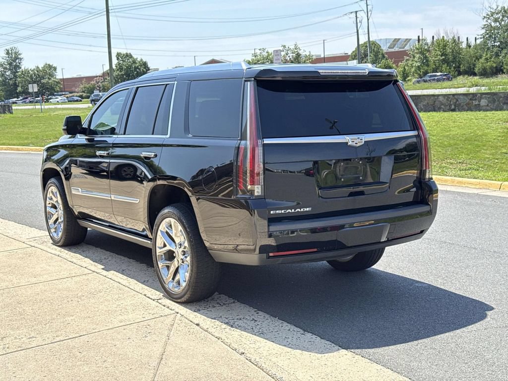 Used 2019 Cadillac Escalade Platinum AWD/4WD image 23