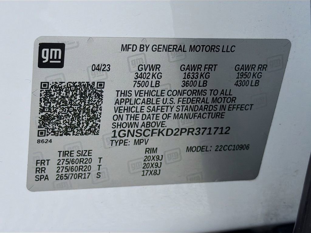 Used 2023 Chevrolet Suburban Premier RWD image 36