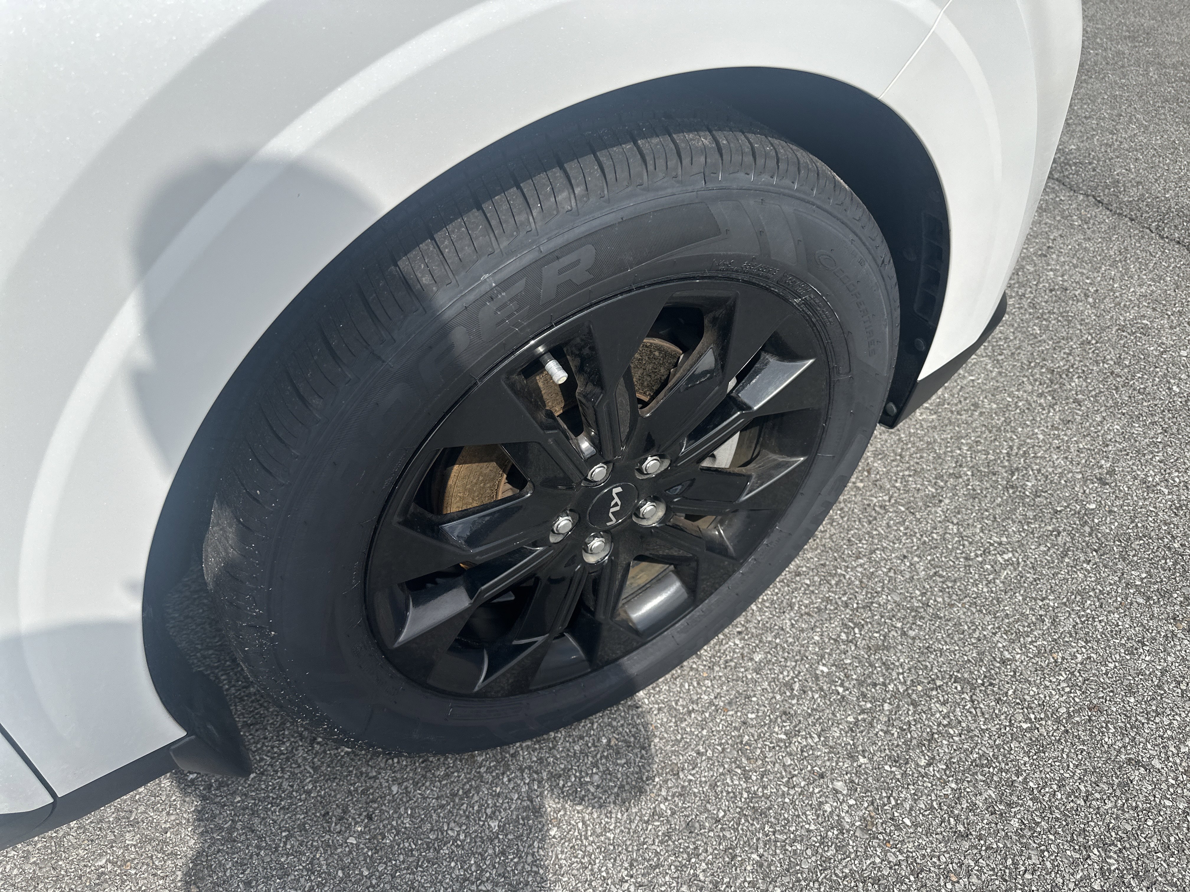 Used 2024 Kia Carnival SX image 31