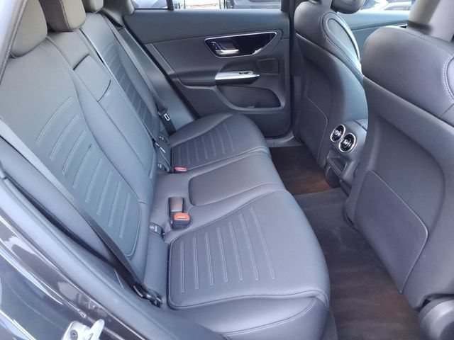 Certified 2024 Mercedes-Benz GLC 300 4MATIC image 21