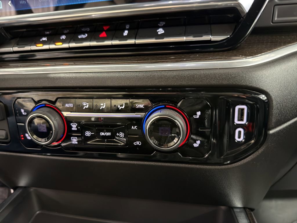 Used 2025 Chevrolet Silverado 1500 RST image 37