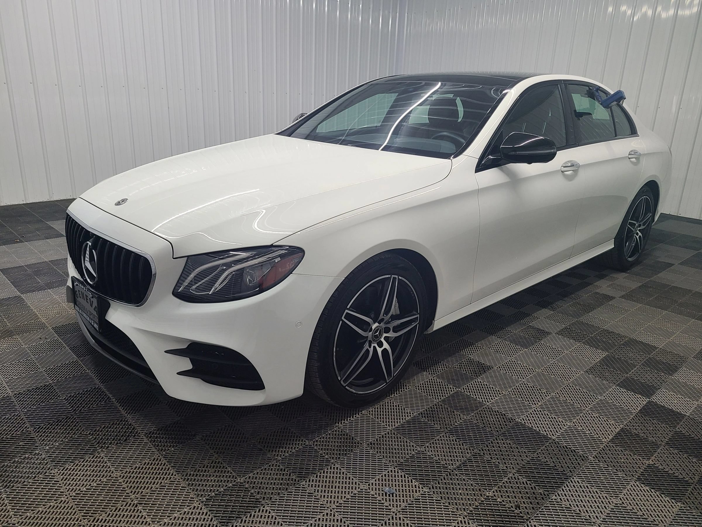 Used 2019 Mercedes-Benz E 300 4MATIC w/ Premium 1 Package image 7