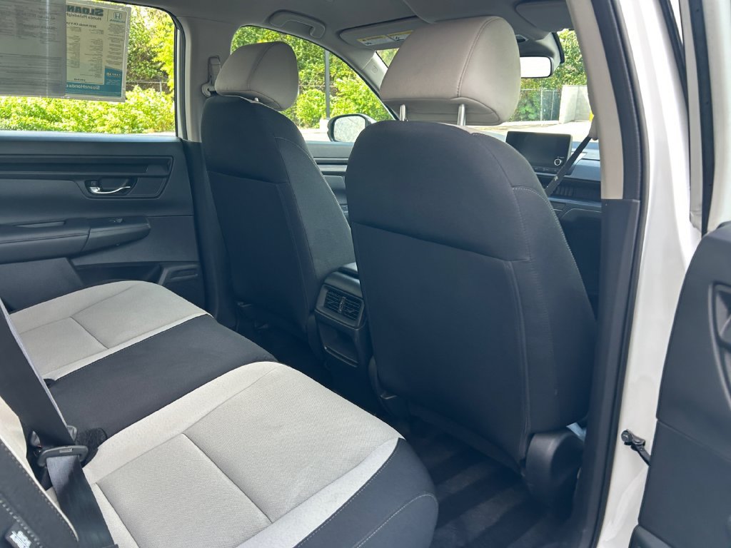 Used 2024 Honda CR-V LX image 27