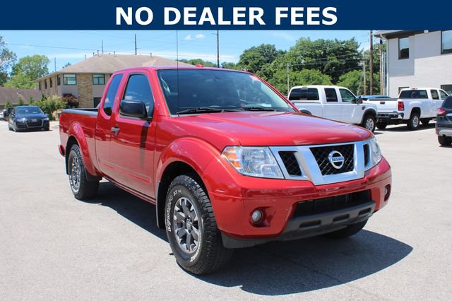 Used 2018 Nissan Frontier Desert Runner RWD image 2