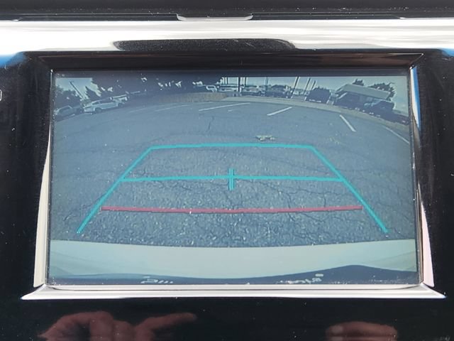 Used 2018 Toyota Camry LE FWD image 21