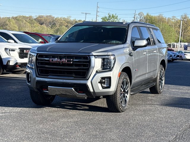 Used 2023 GMC Yukon XL AT4 w/ Technology Package image 17