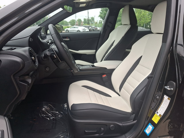 Certified 2025 Lexus IS 350 F Sport w/ Navigation Package AWD/4WD image 13