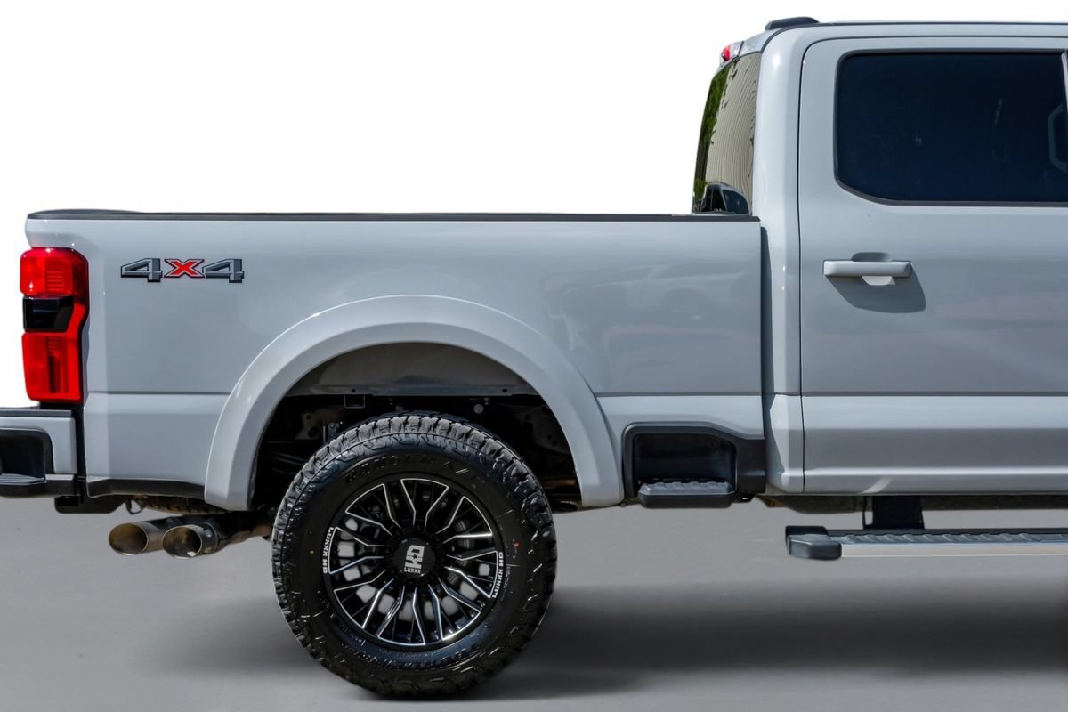 Used 2025 Ford F250 Lariat AWD/4WD image 7
