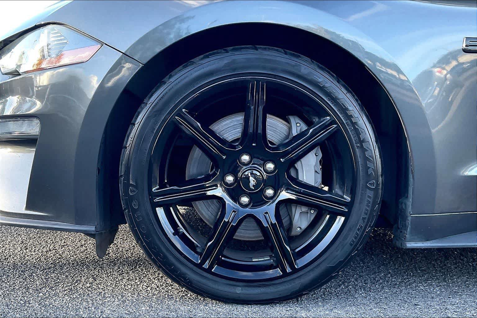 Used 2020 Ford Mustang GT w/ Black Accent Package RWD image 8