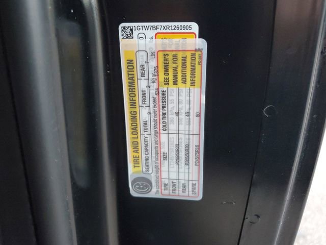 Used 2024 GMC Savana 2500 Extended w/ Driver Convenience Package image 30