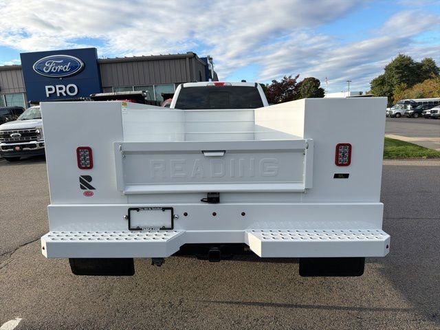 New 2025 Ford F450 XL w/ XL Chrome Package image 5