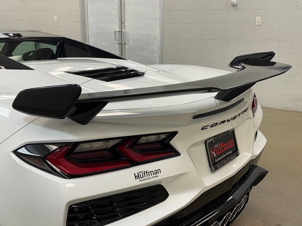 New 2026 Chevrolet Corvette Z06 w/ Stealth Interior Trim Package RWD image 8