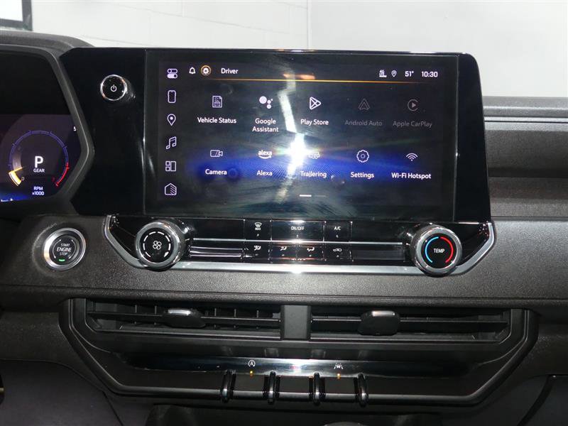 Used 2024 Chevrolet Colorado W/T image 32