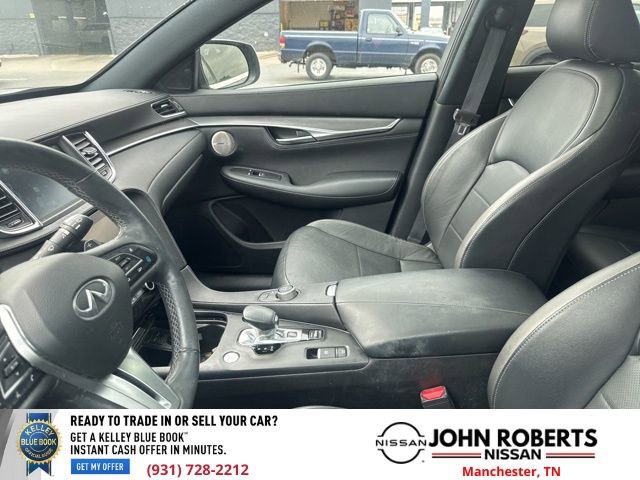 Used 2023 INFINITI QX55 Essential image 10