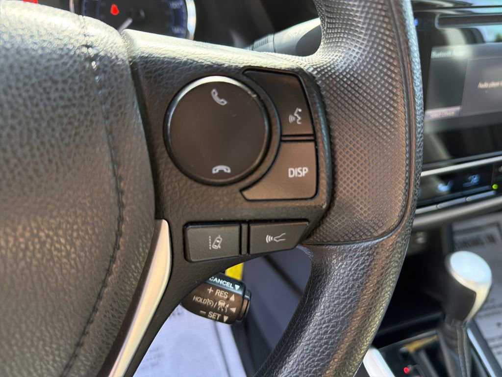 Used 2019 Toyota Corolla LE w/ Carpet Mat Package (TMS) FWD image 20