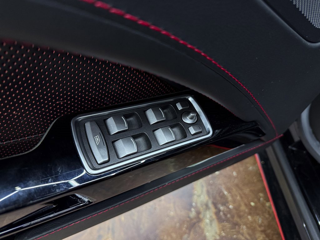 Used 2014 Aston Martin Rapide S image 13