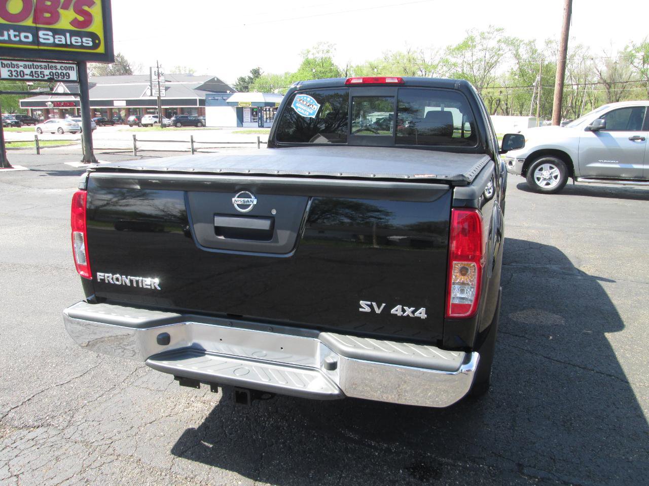 Used 2015 Nissan Frontier SV AWD/4WD image 17