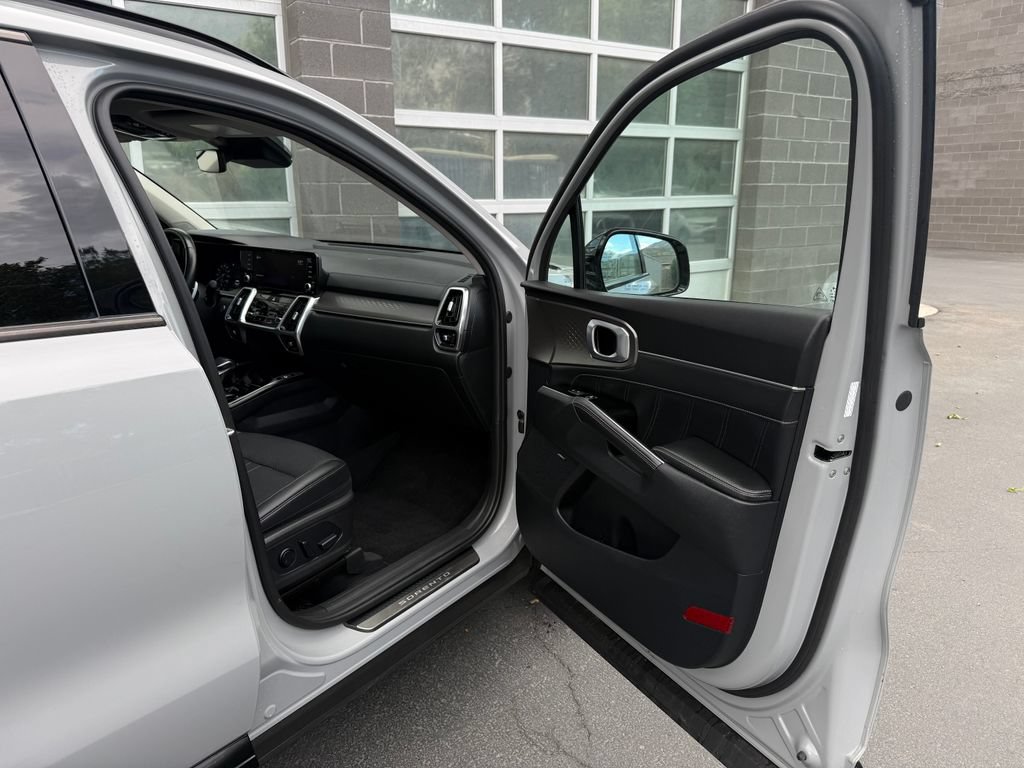 Used 2022 Kia Sorento SX Prestige AWD/4WD image 45