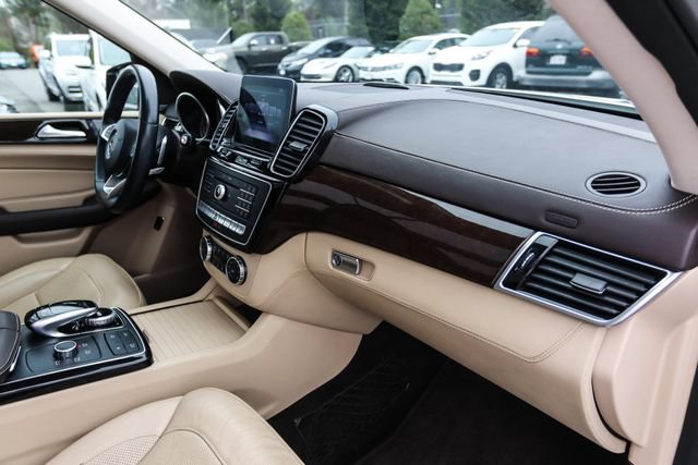 Used 2018 Mercedes-Benz GLE 43 AMG 4MATIC image 41
