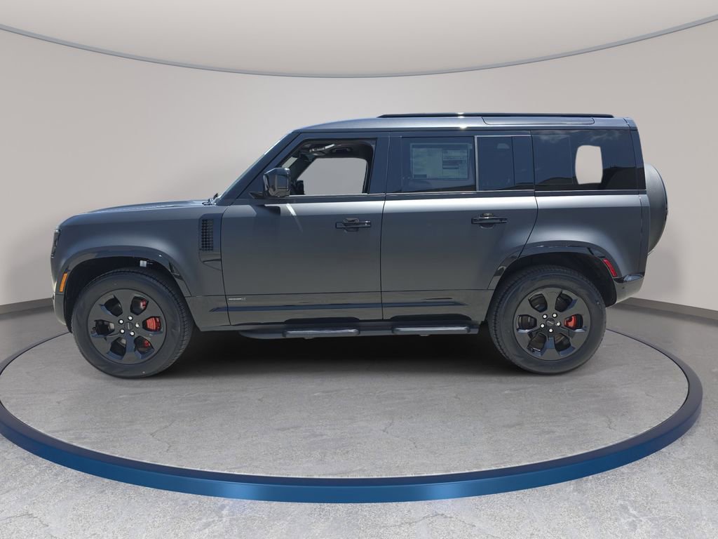 New 2026 Land Rover Defender 110 X AWD/4WD image 8
