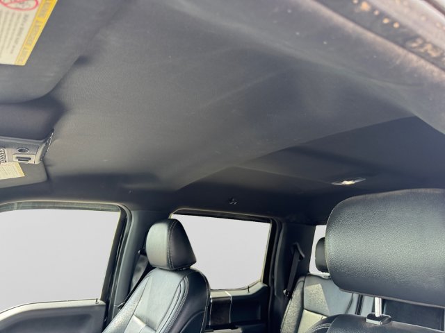 Used 2022 Ford F250 Lariat w/ Black Appearance Package AWD/4WD image 12