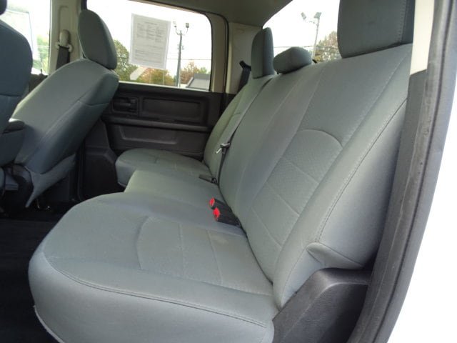 Used 2014 RAM 3500 Tradesman w/ Chrome Appearance Group AWD/4WD image 3
