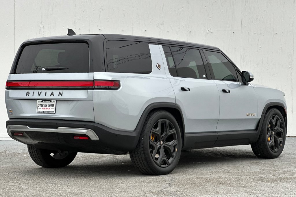 Used 2023 Rivian R1S Adventure Quad AWD/4WD image 3