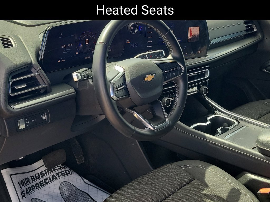 Used 2024 Chevrolet Traverse LS FWD image 8