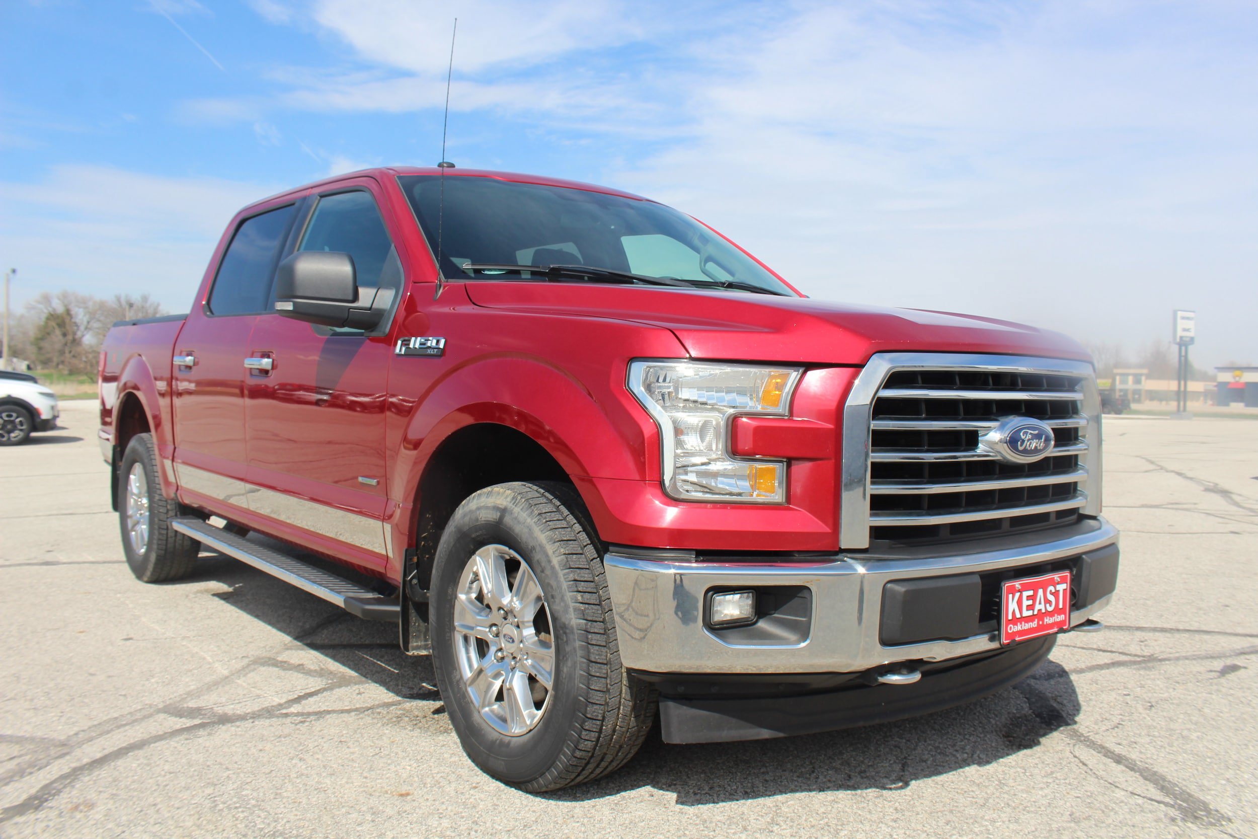 Used 2017 Ford F150 XLT w/ Equipment Group 302A Luxury AWD/4WD image 6