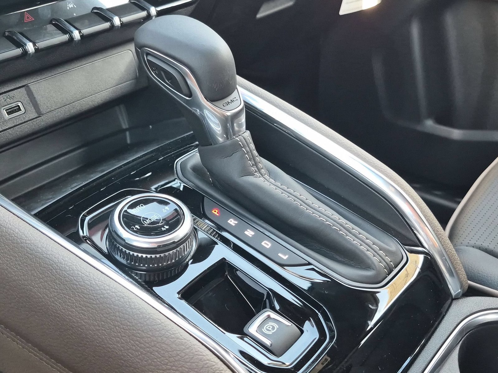 New 2026 GMC Canyon Denali AWD/4WD image 22