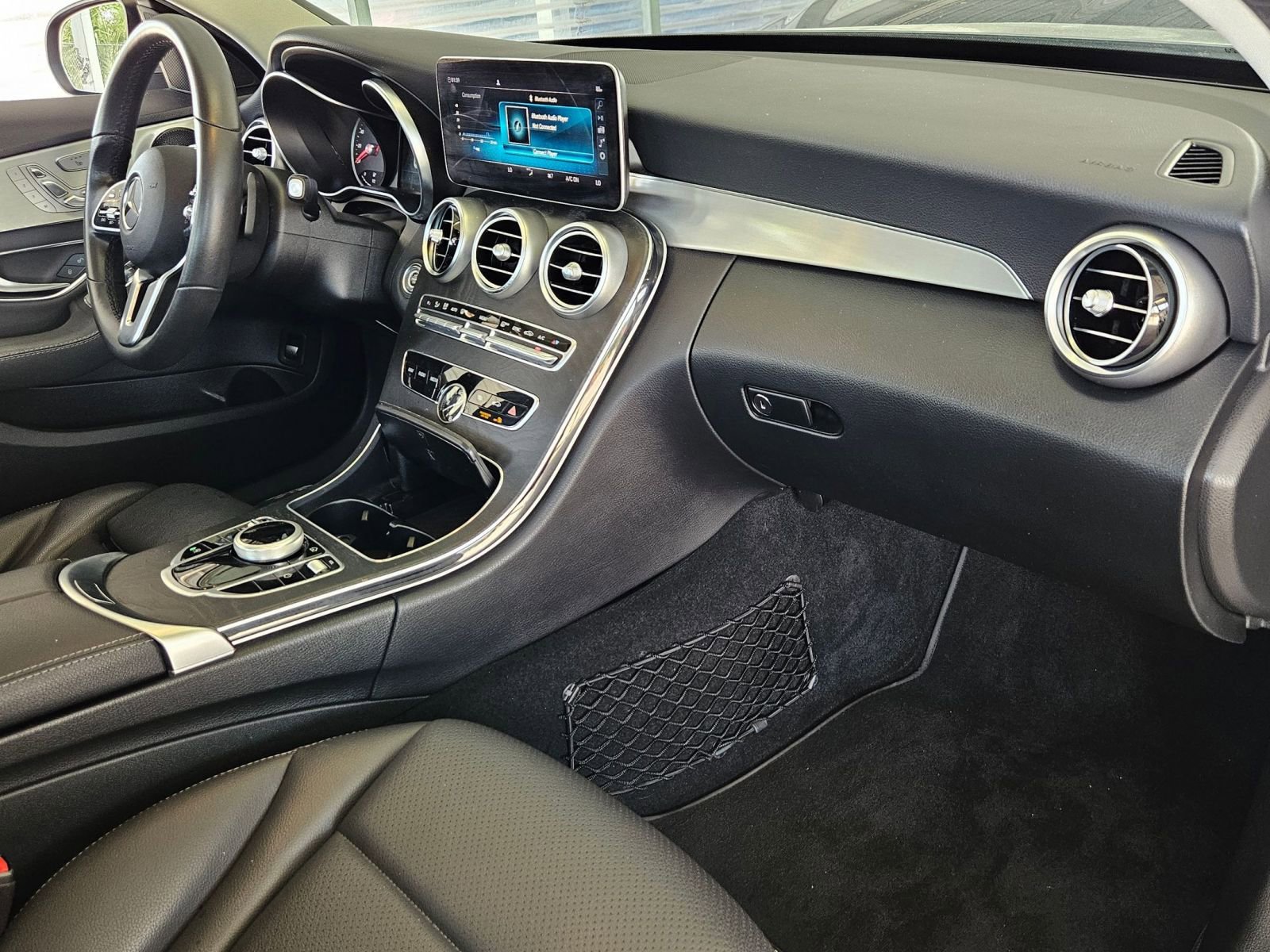 Used 2019 Mercedes-Benz C 300 Sedan image 28