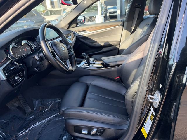 Used 2018 BMW 530i RWD image 9