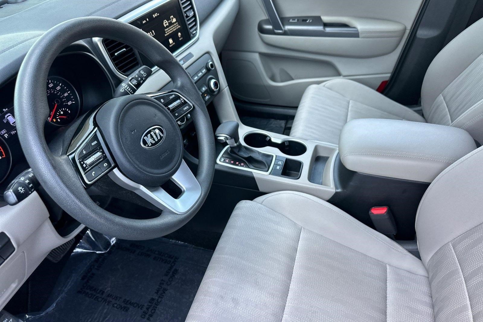 Used 2022 Kia Sportage LX FWD image 4