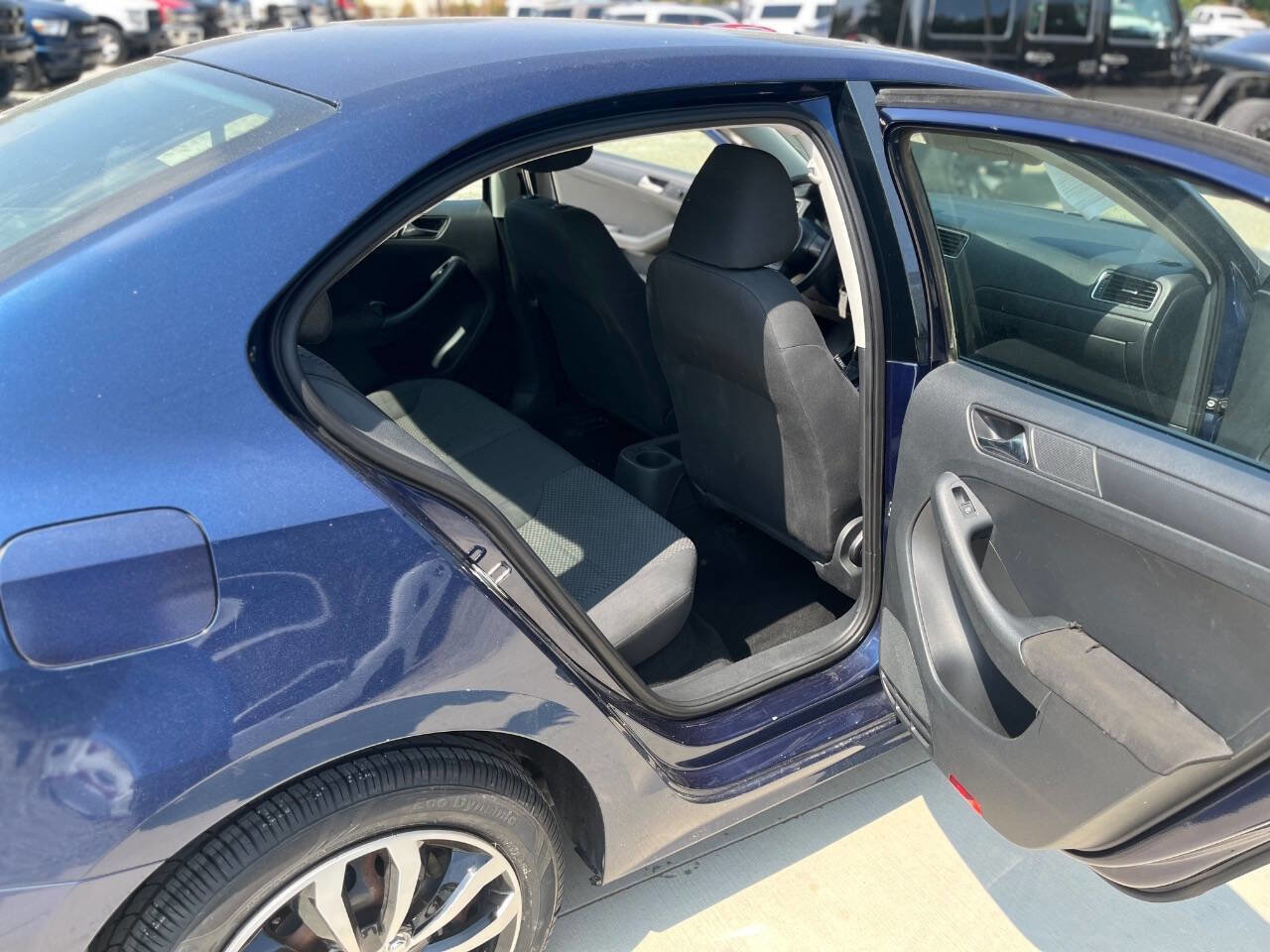 Used 2013 Volkswagen Jetta SE image 33