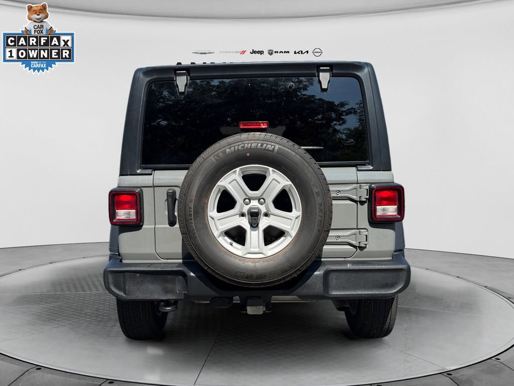 Used 2022 Jeep Wrangler Unlimited Sport AWD/4WD image 4