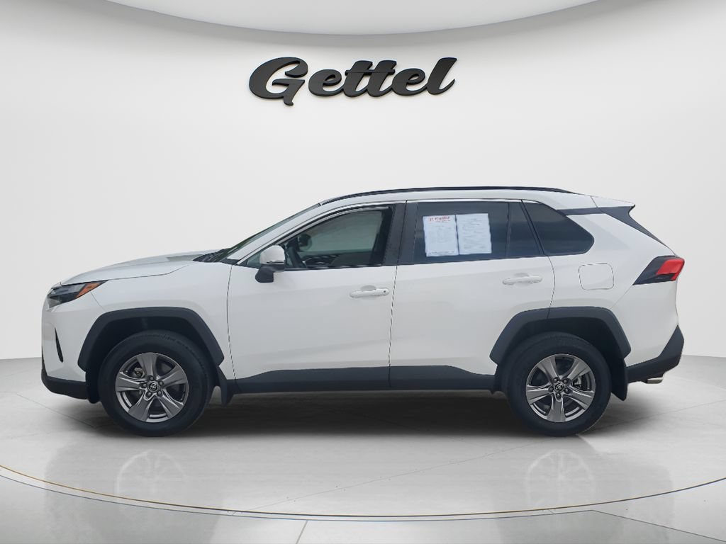 Certified 2024 Toyota RAV4 XLE FWD image 8