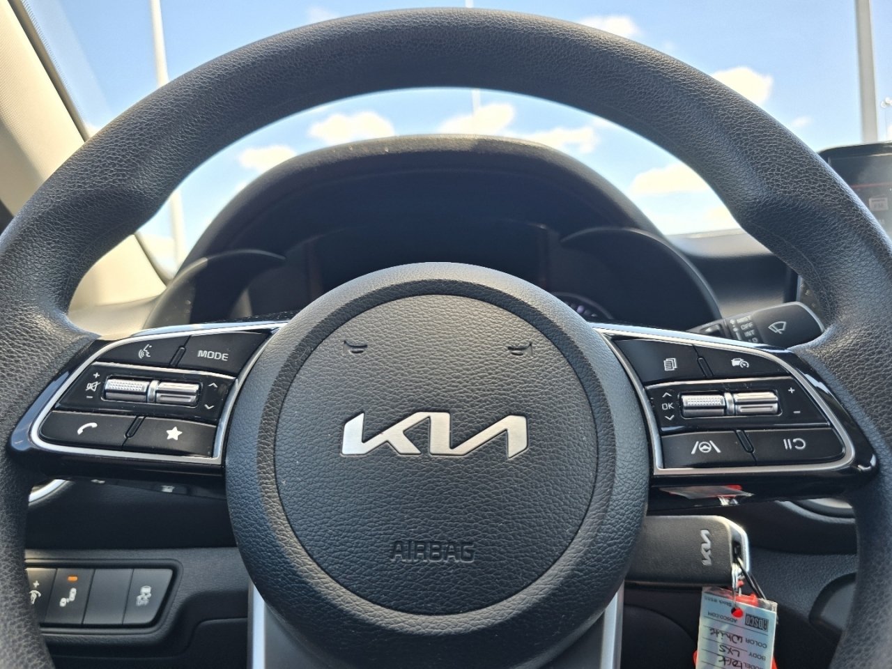 Used 2023 Kia Forte LXS w/ LXS Technology Package FWD image 23