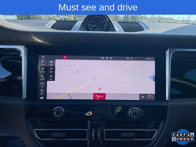 Used 2023 Porsche Macan image 17