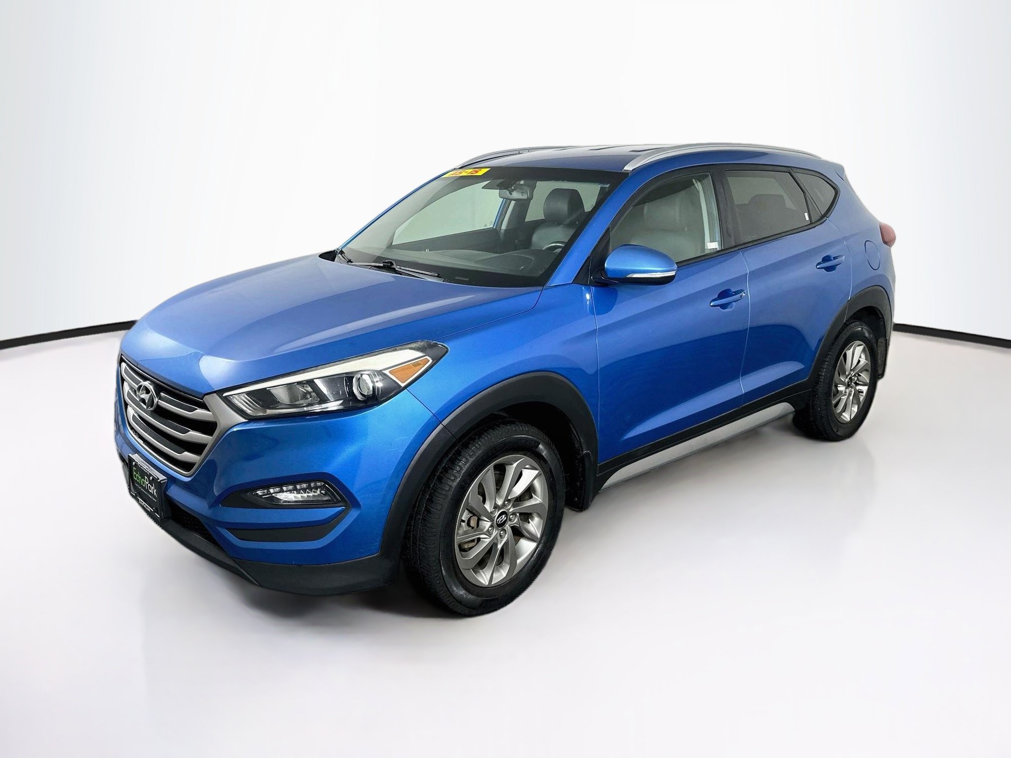 Used 2017 Hyundai Tucson SE Plus AWD/4WD image 3