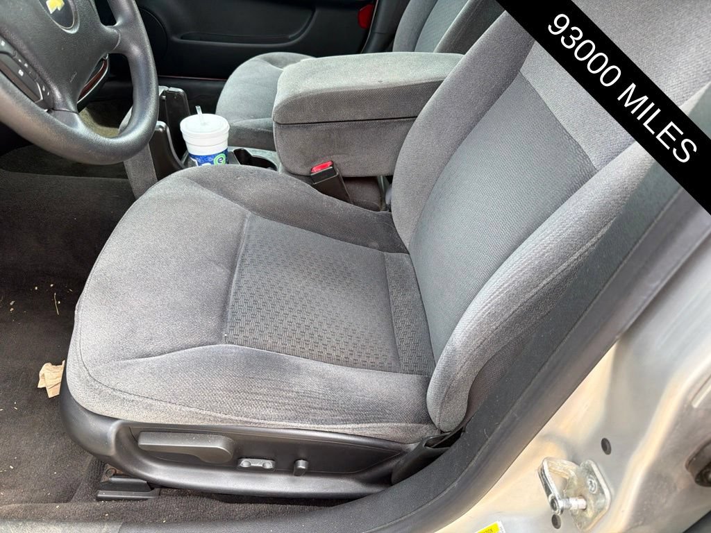 Used 2006 Chevrolet Impala LT FWD image 7