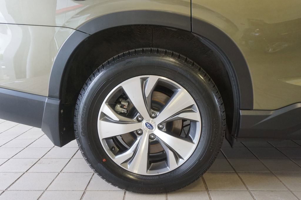 Used 2024 Subaru Ascent Premium w/ Convenience Package AWD/4WD image 30