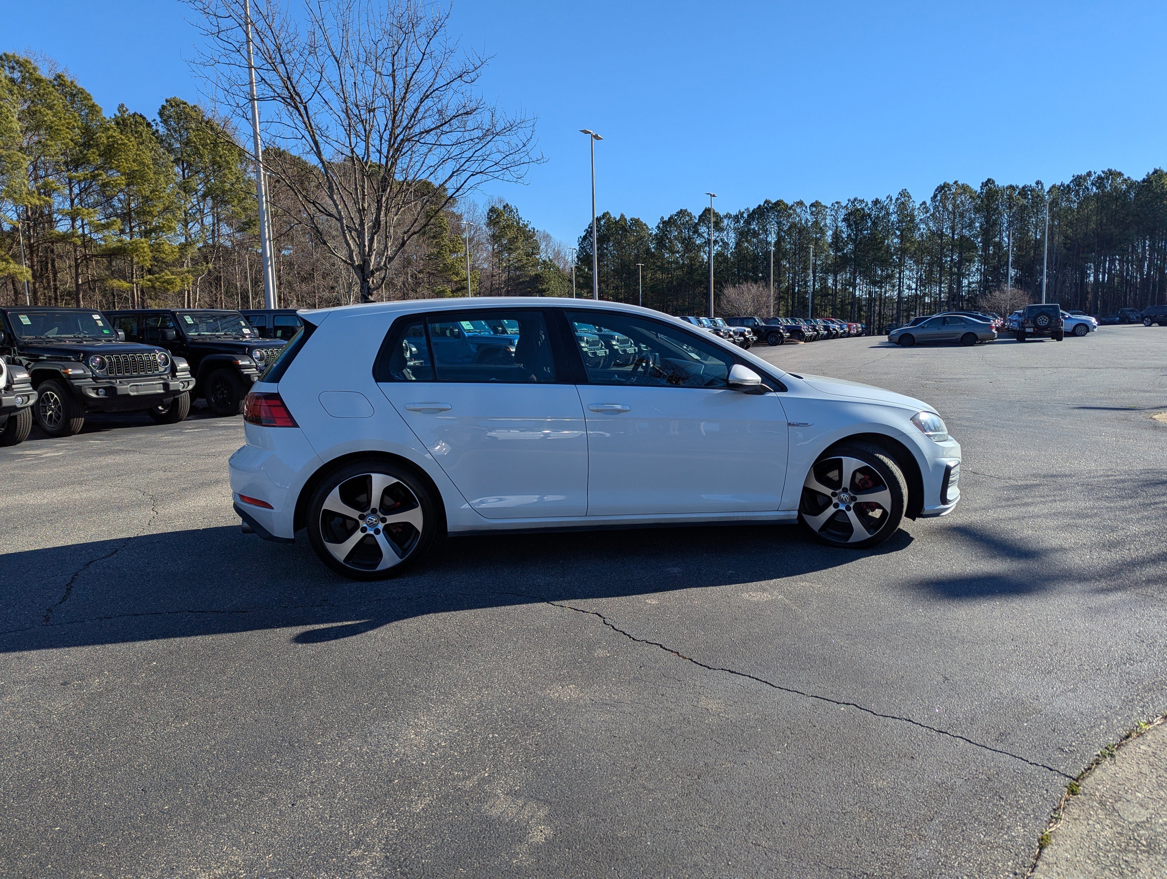 Used 2018 Volkswagen GTI S image 4