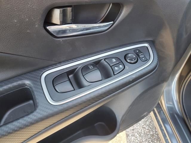 New 2025 Nissan Versa SR w/ Trunk Package image 19