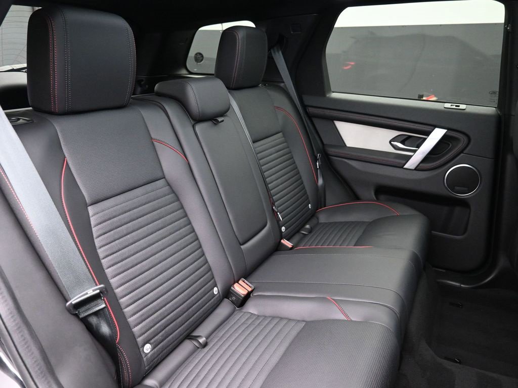 Used 2023 Land Rover Discovery Sport S R-Dynamic image 23