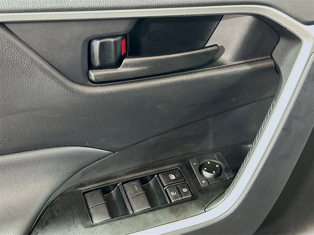 New 2025 Toyota RAV4 LE image 17
