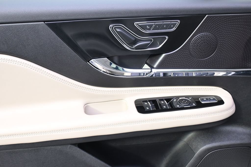 New 2026 Lincoln Corsair Premiere AWD/4WD image 22