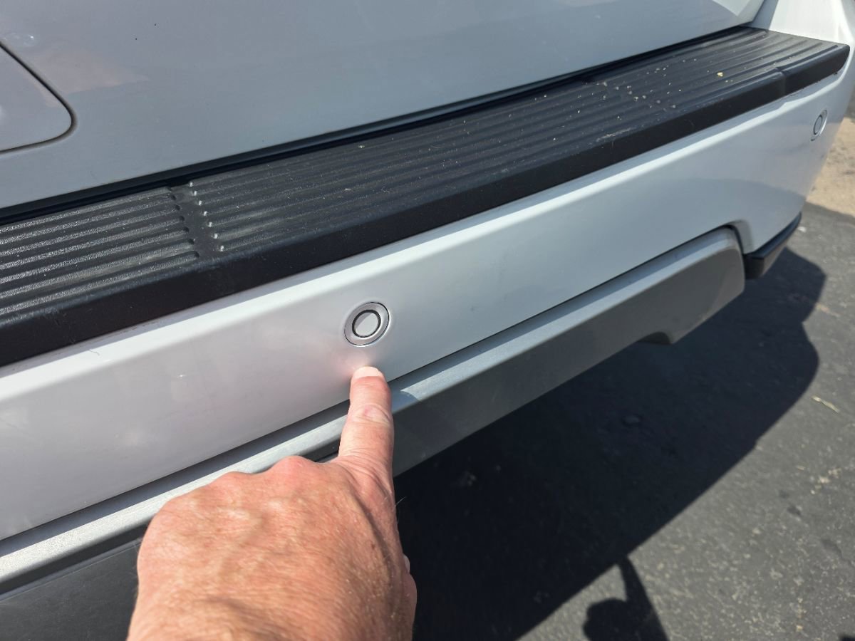 Used 2019 Ford Expedition XLT w/ Equipment Group 202A image 9