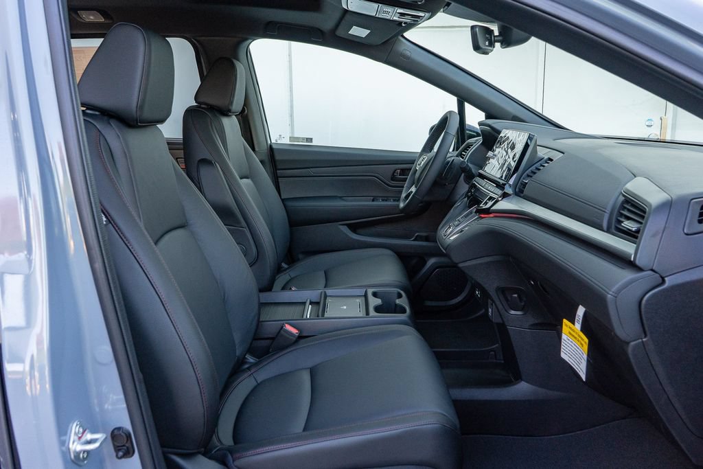 New 2026 Honda Odyssey Sport-L image 16